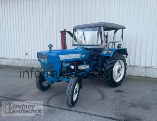 Ford 2000 tekniska specifikationer och recensioner