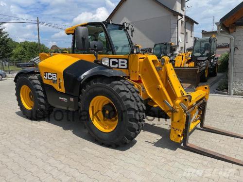 JCB 541-70 Agri Plus recensioner och tekniska specifikationer
