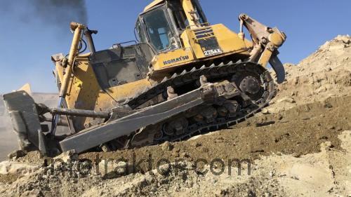 Komatsu D275 tekniska specifikationer och recensioner