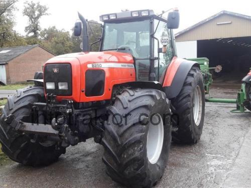 Massey Ferguson 8250 recensioner och tekniska specifikationer