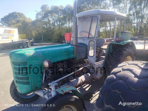 Ursus C-4011 tekniska specifikationer och recensioner